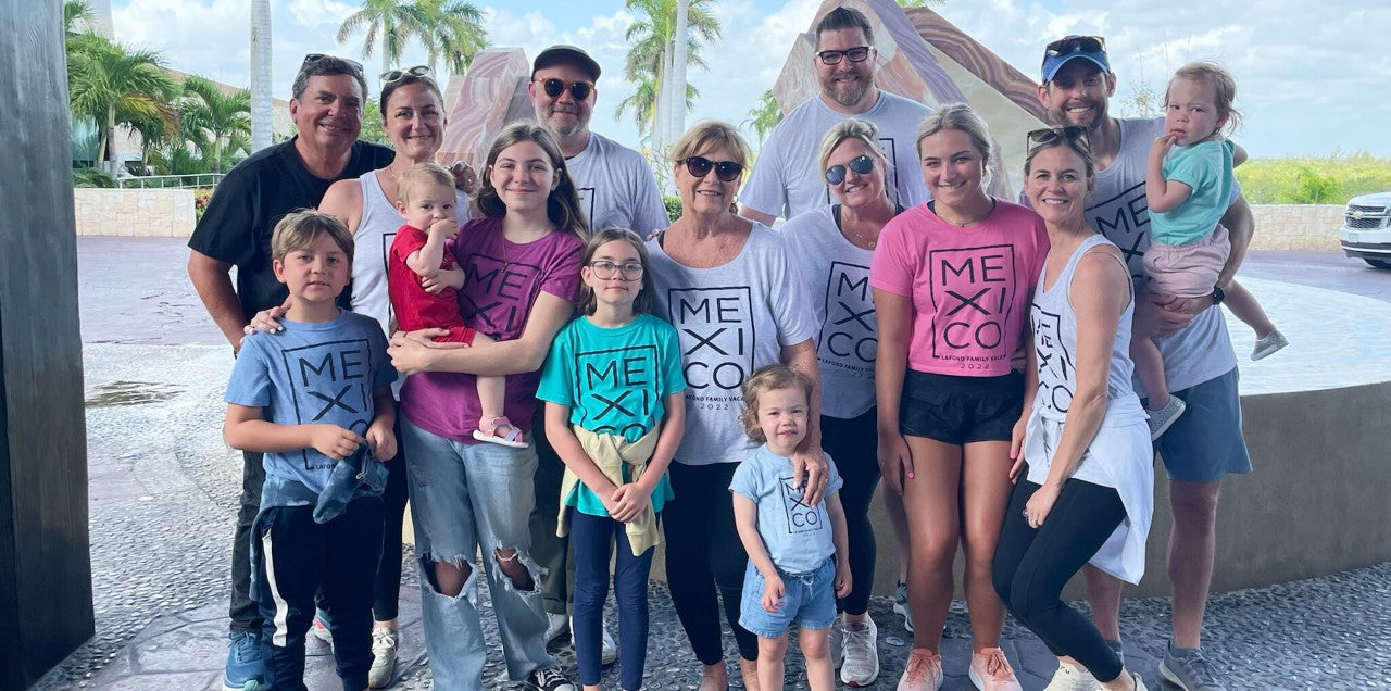 Four Reasons To Have Custom Family Tees For Your Vacation Or Reunion