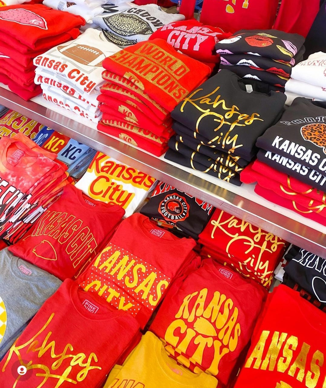 Screen Printing Near Me or National Suppliers?