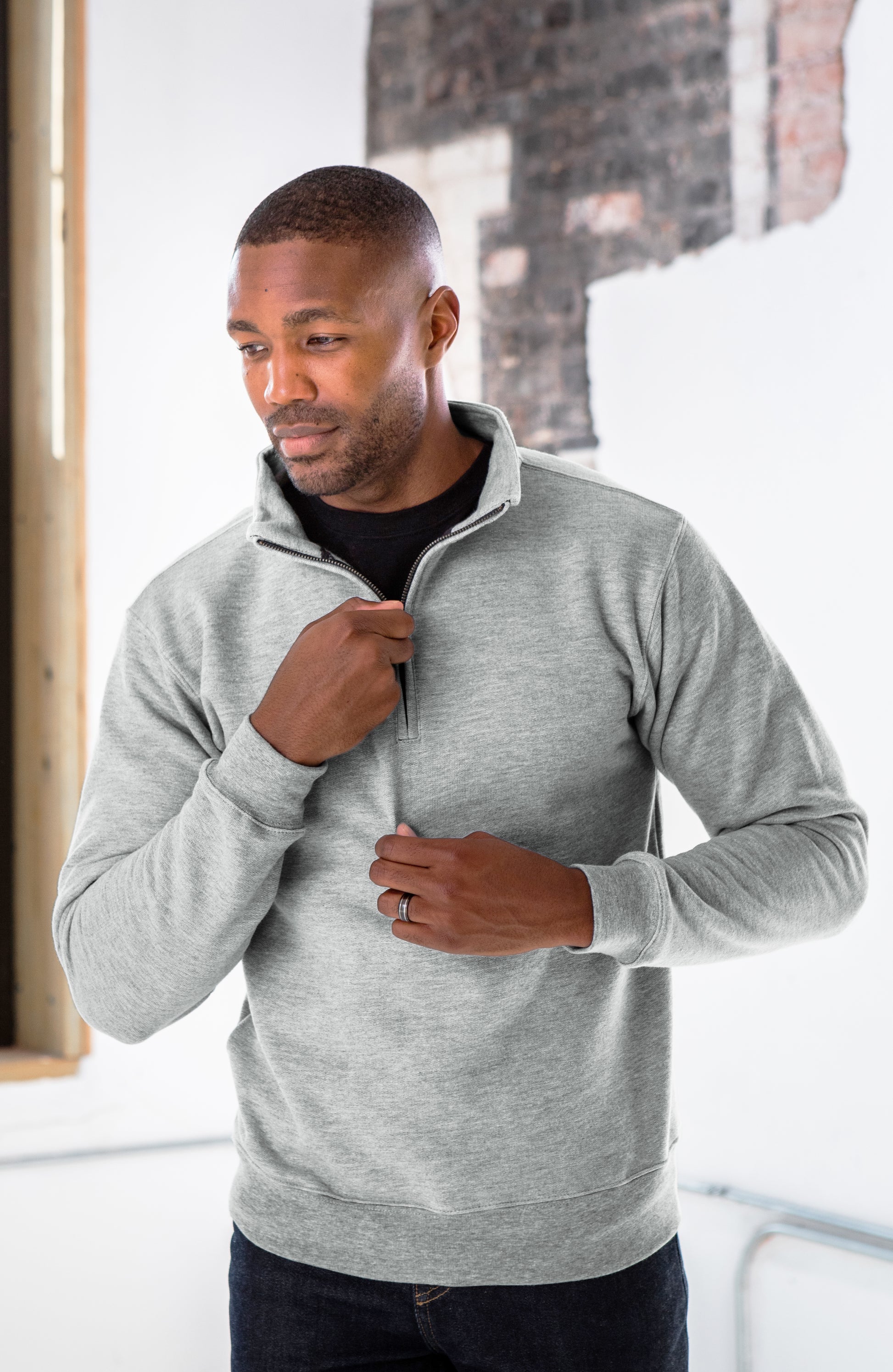 Male Model wearing GOEX Unisex and Men's Fleece 1/4 Zip in Oxford